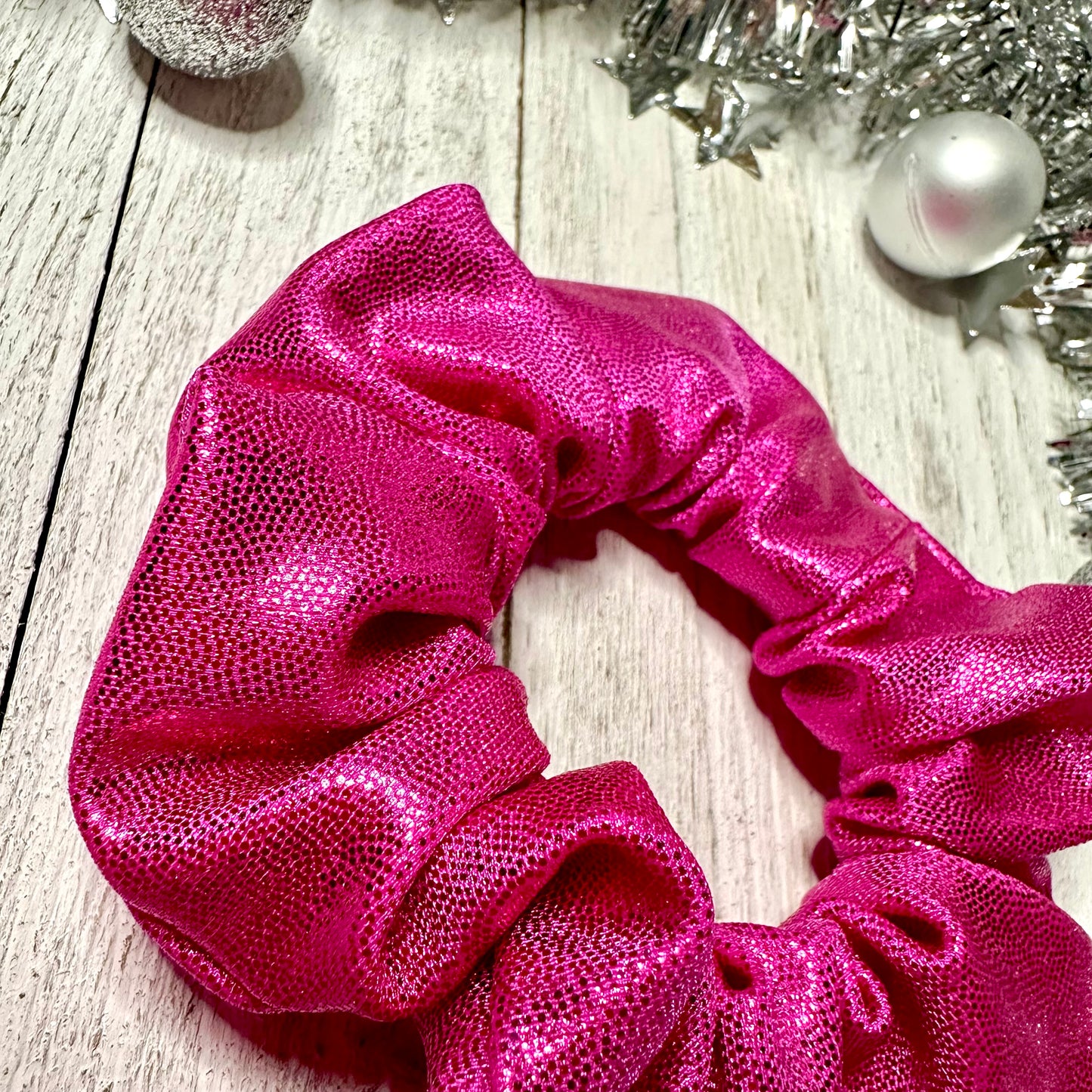 Chouchou rose brillant à paillettes