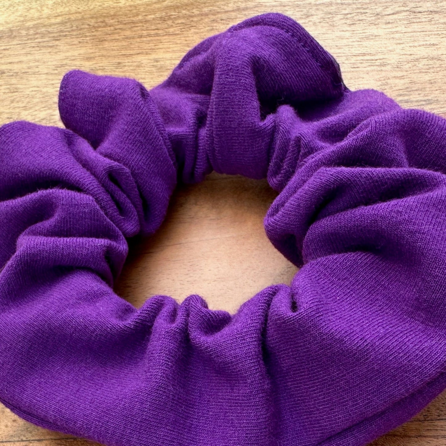 Purple scrunchie - ♻️