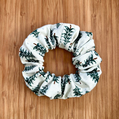 Beige scrunchie with green and silver Christmas tree