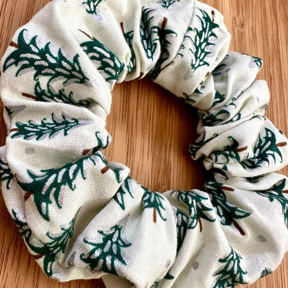 Beige scrunchie with green and silver Christmas tree